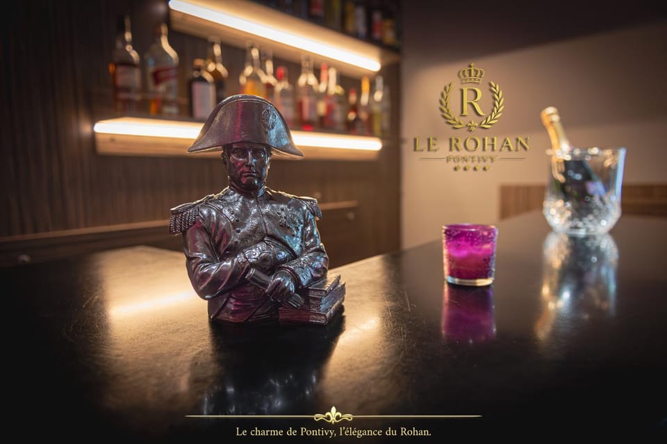 Lounge or bar