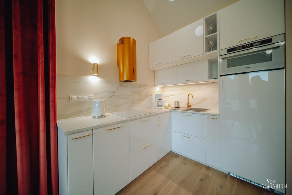 Apartament Silence Karpatia Resort Delux z Wanną Apartment in Lower Silesian Voivodeship