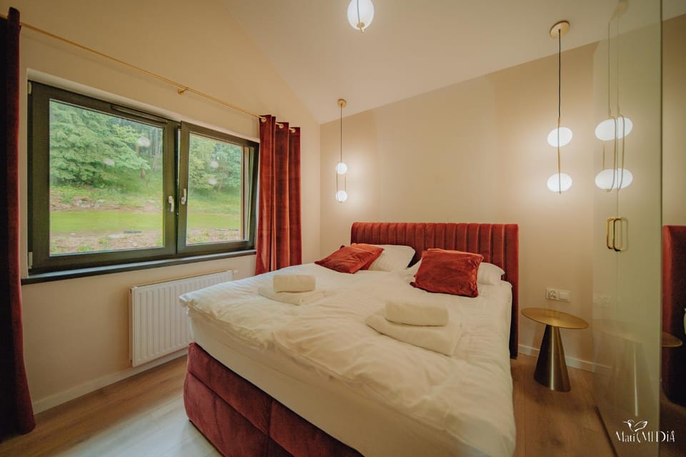 Apartament Silence Karpatia Resort Delux z Wanną Apartment in Lower Silesian Voivodeship
