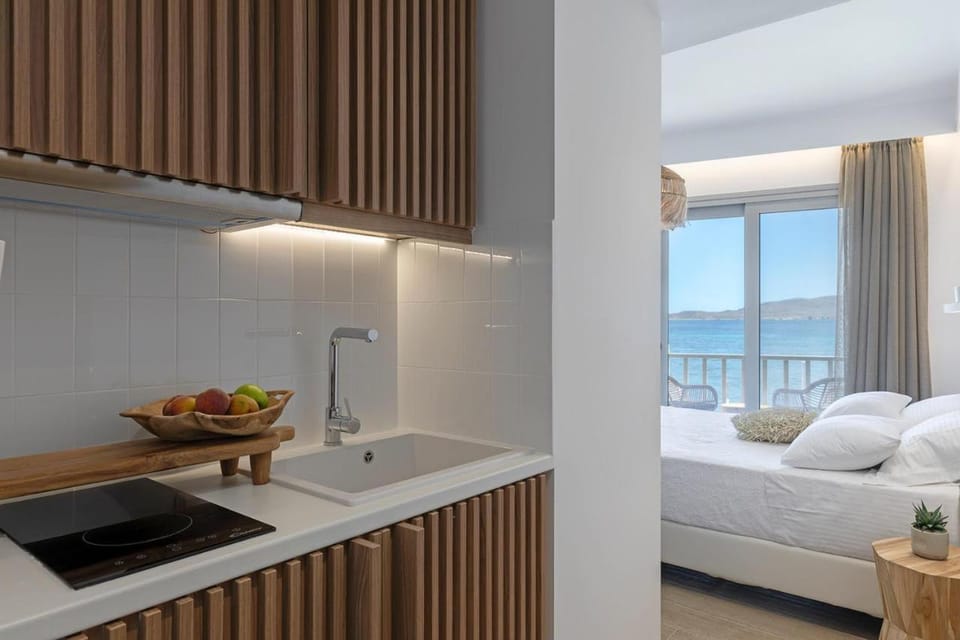 Balcony/Terrace, Kitchen or kitchenette, Sea view
