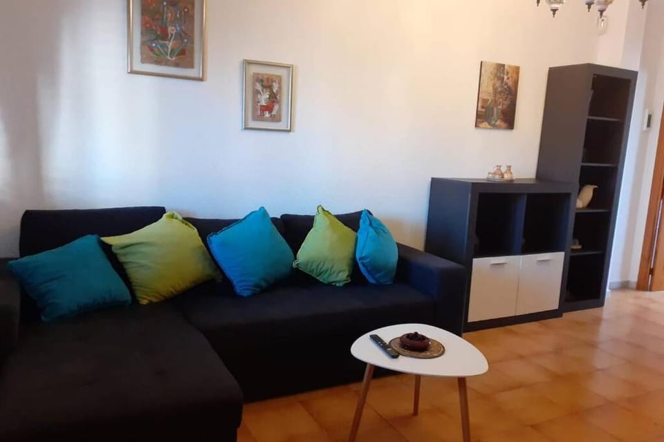 Aurora BeachHouse 300m from the beach with large beaitiful terrace House in Alacantí
