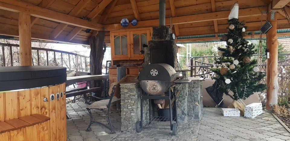 BBQ facilities, Swimming pool
