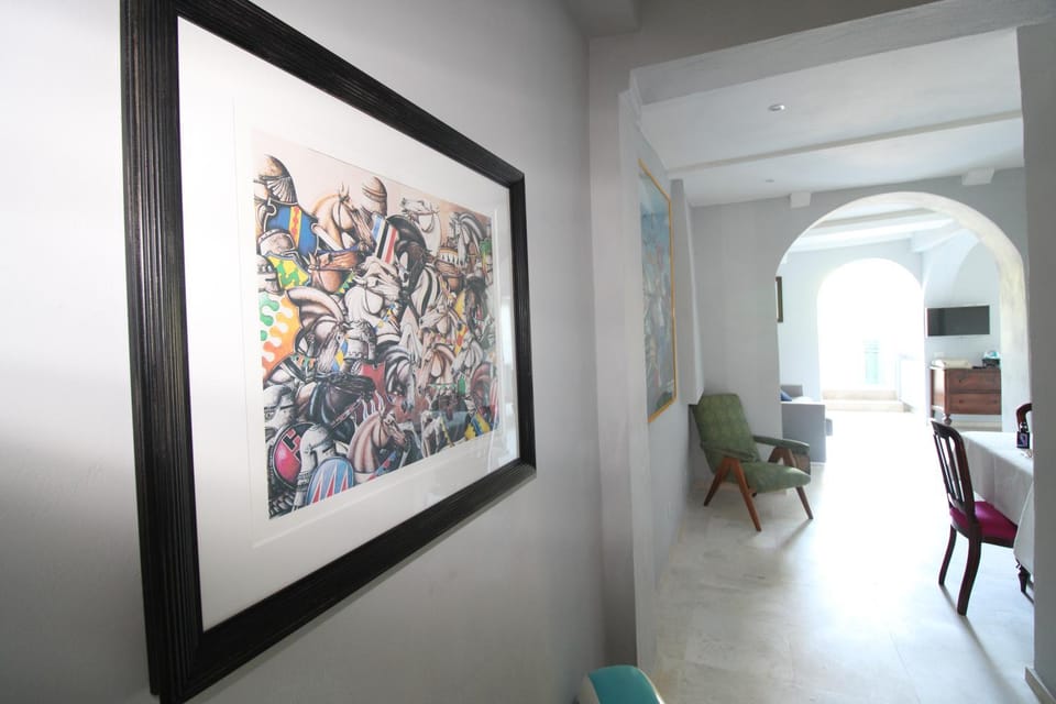 Communal lounge/ TV room