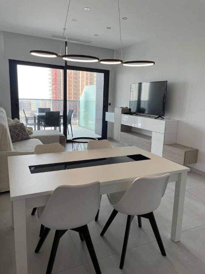 Sunset Waves Benidorm by Mar Holidays Apartment in Benidorm