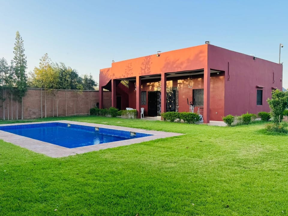 Garden, Swimming pool