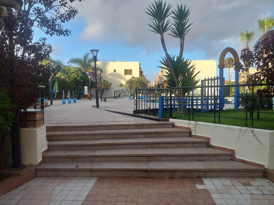 Day, Garden, Swimming pool