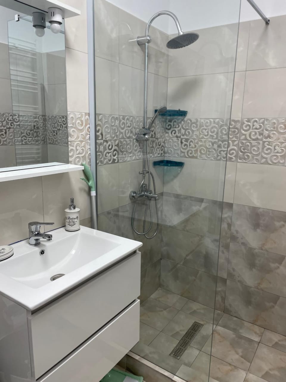 Shower, Bathroom