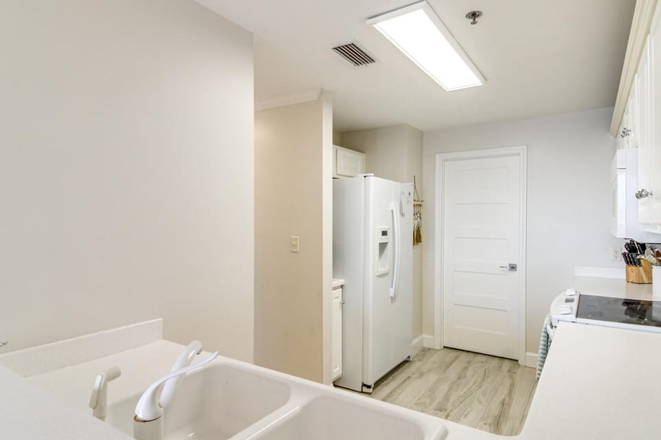 Bayfront Okaloosa Island Condo w/ Beach Boardwalk! House in Okaloosa Island