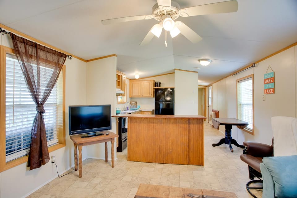 Lake Texoma Cabin Near Willow Springs Marina! Cabin in Lake Texoma