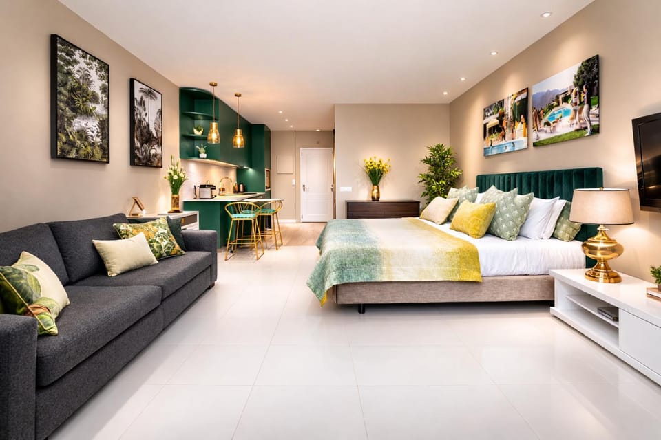 Living room, Bedroom, kitchen