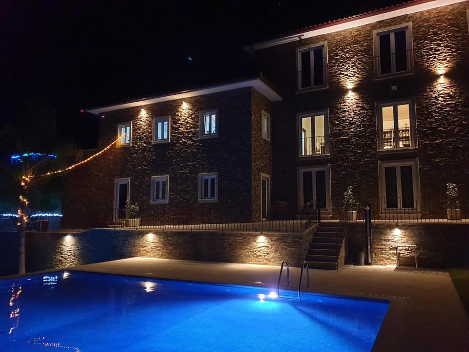 Property building, Pool view, Swimming pool