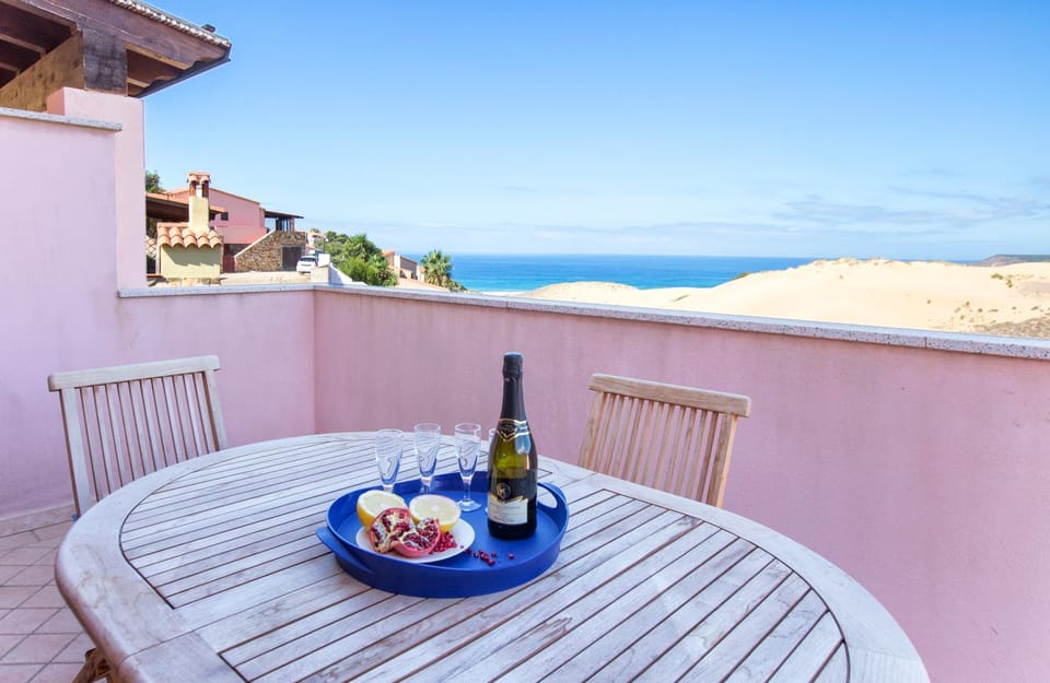View (from property/room), Balcony/Terrace