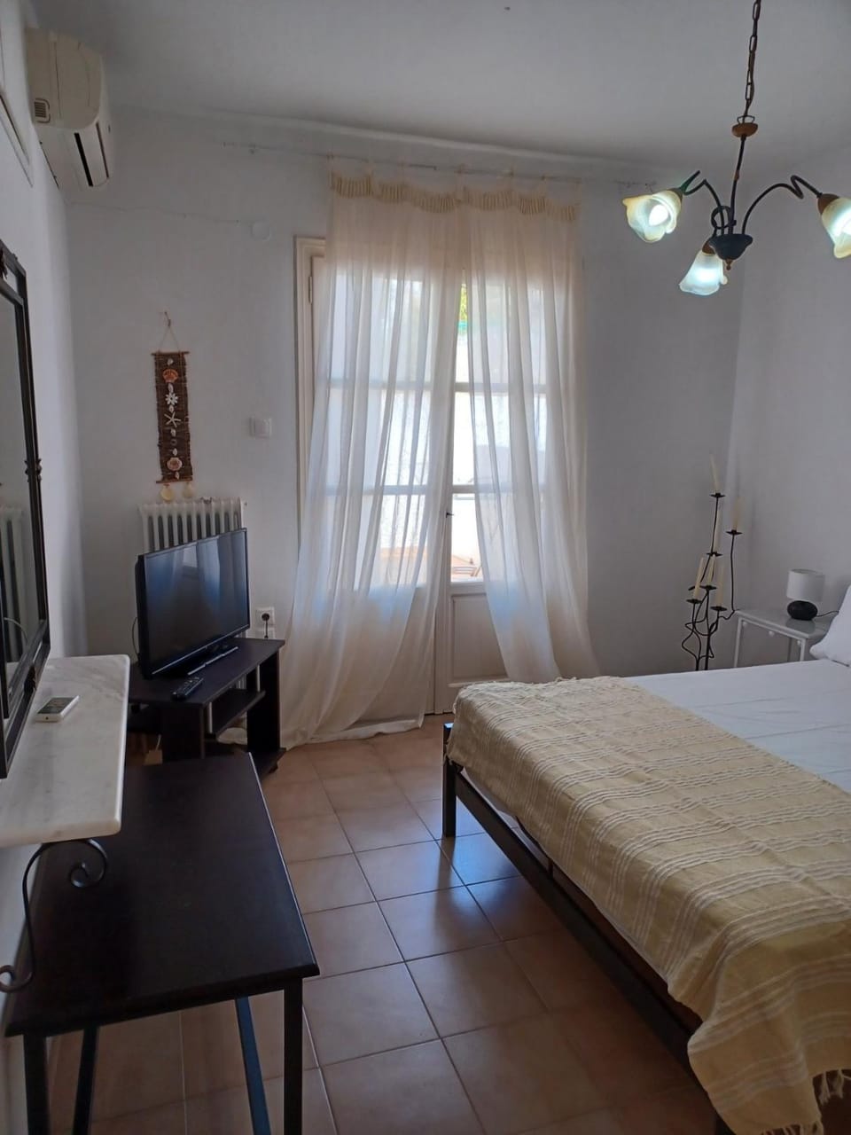 Kleftiko Apartment in Milos