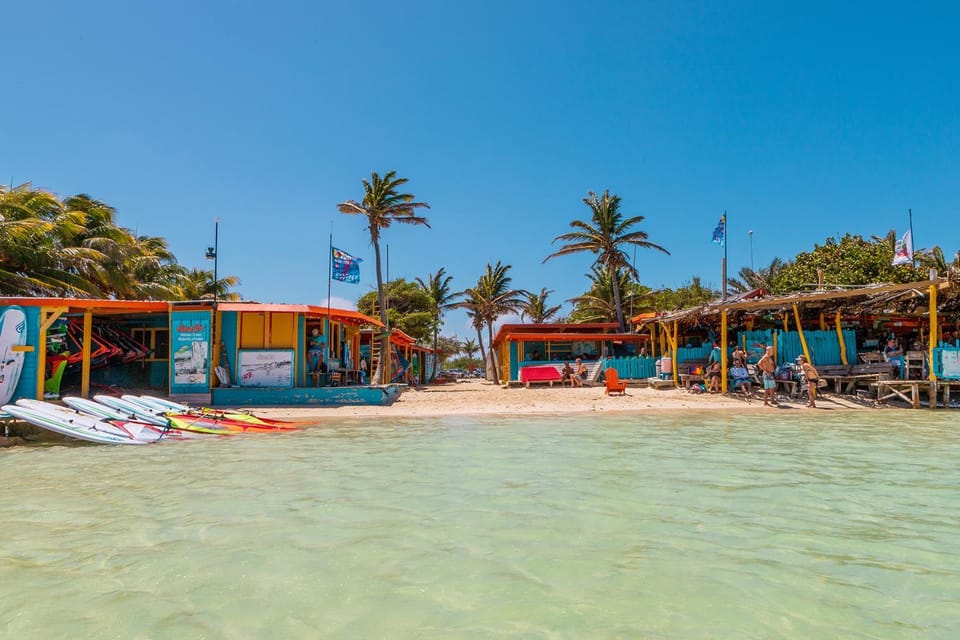 Beach Studio Flaka at Lac Bay Apartment in Venezuela