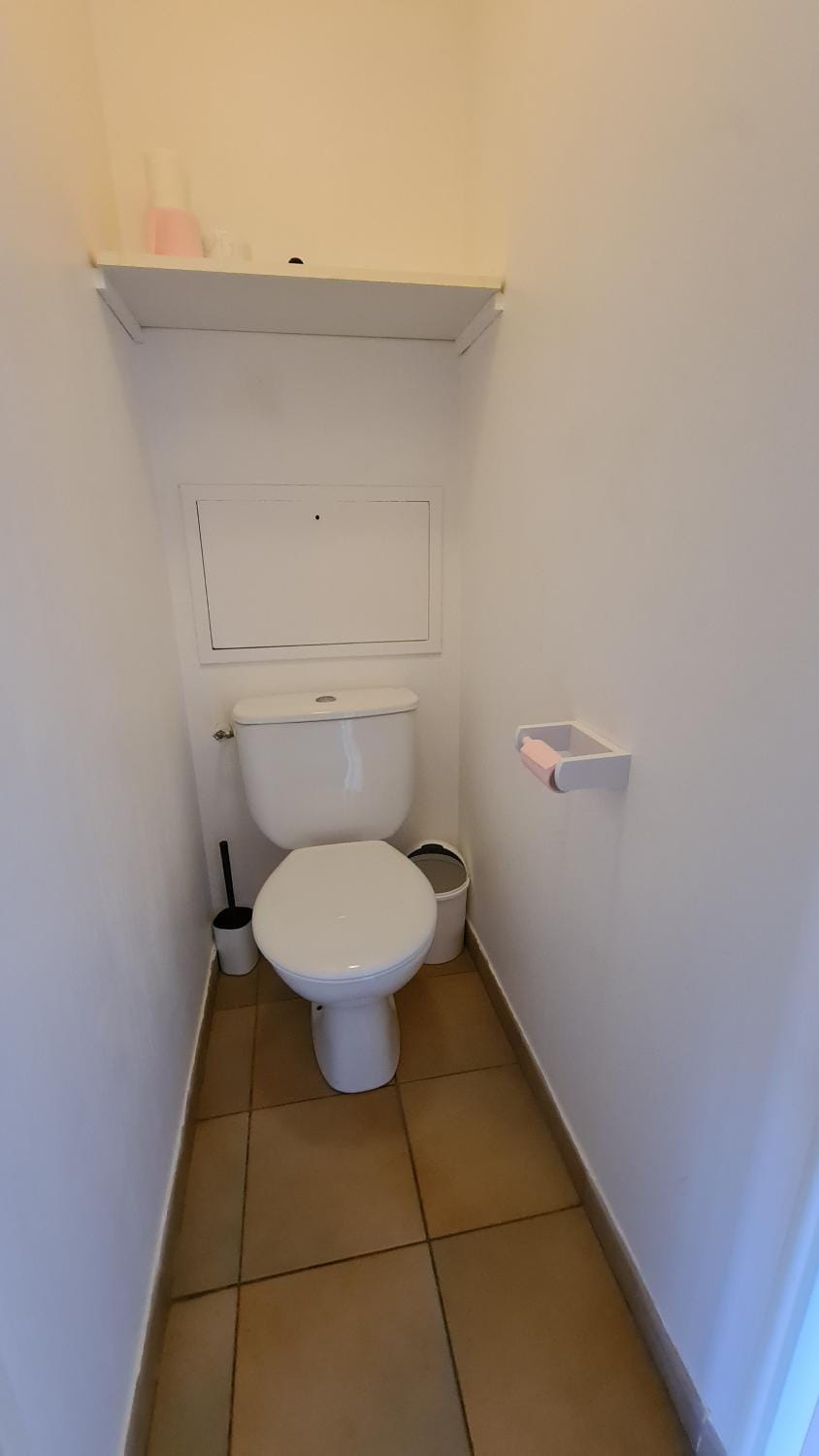 Toilet
