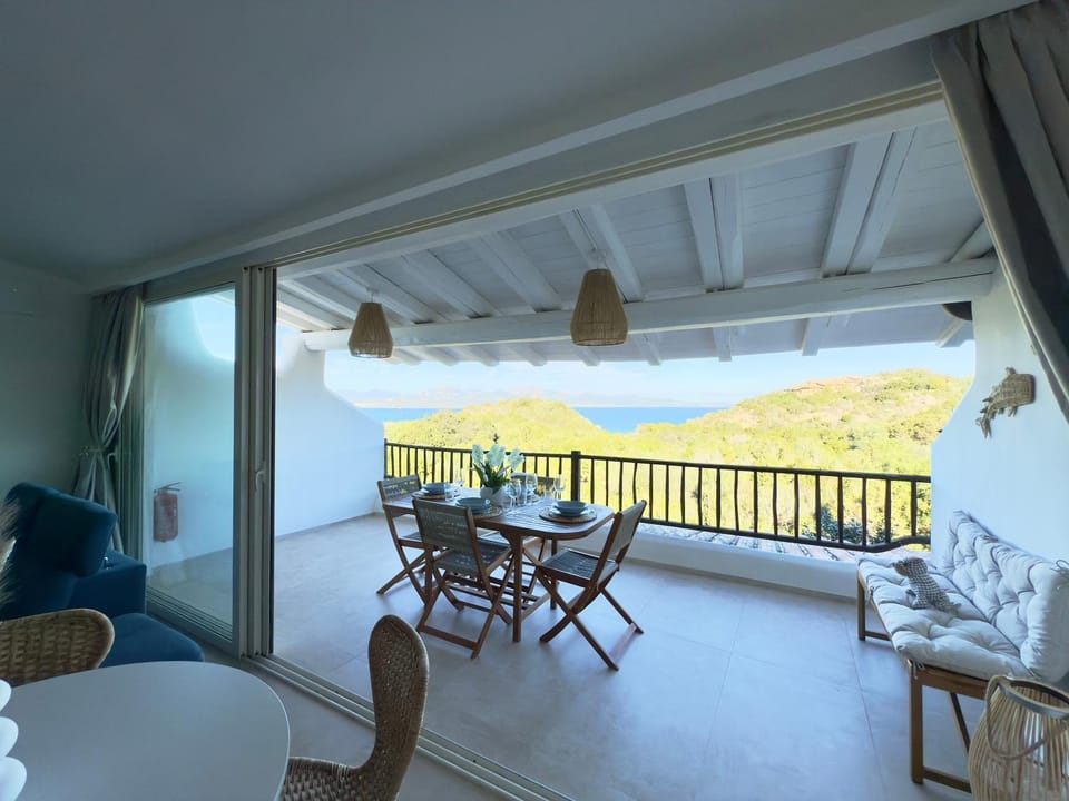 La Finestra sul Mare Seaview Apartments Apartment in Sardinia