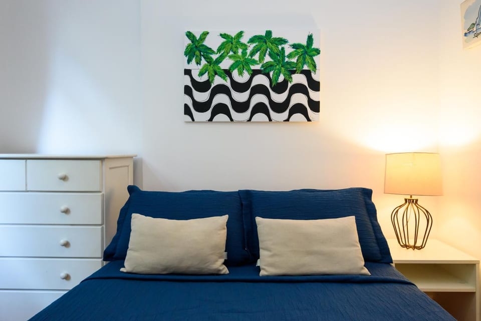 2BDR 350m from Copacabana Beach | SF 135/401 Apartment in Rio de Janeiro