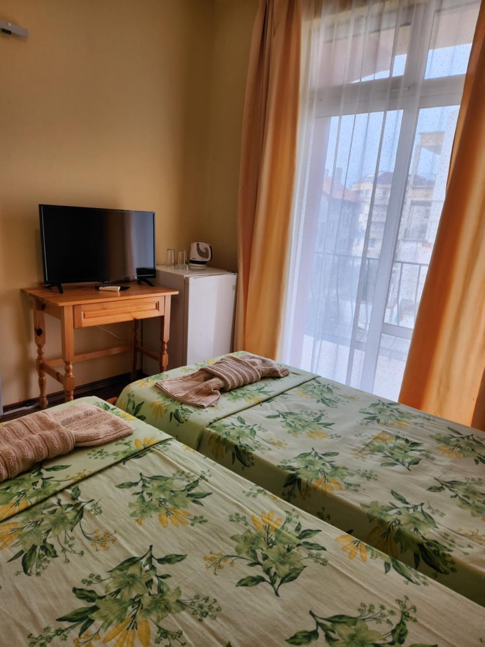 Guest House ARES Bed and Breakfast in Sozopol