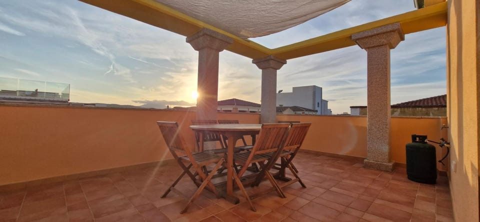 View (from property/room), Balcony/Terrace