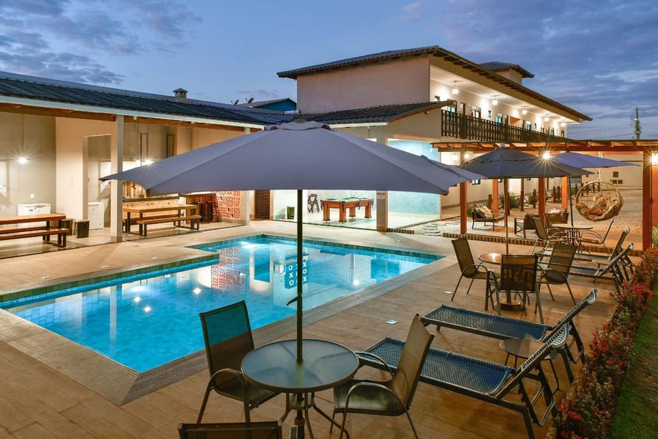 BBQ facilities, Game Room, Swimming pool, Swimming pool