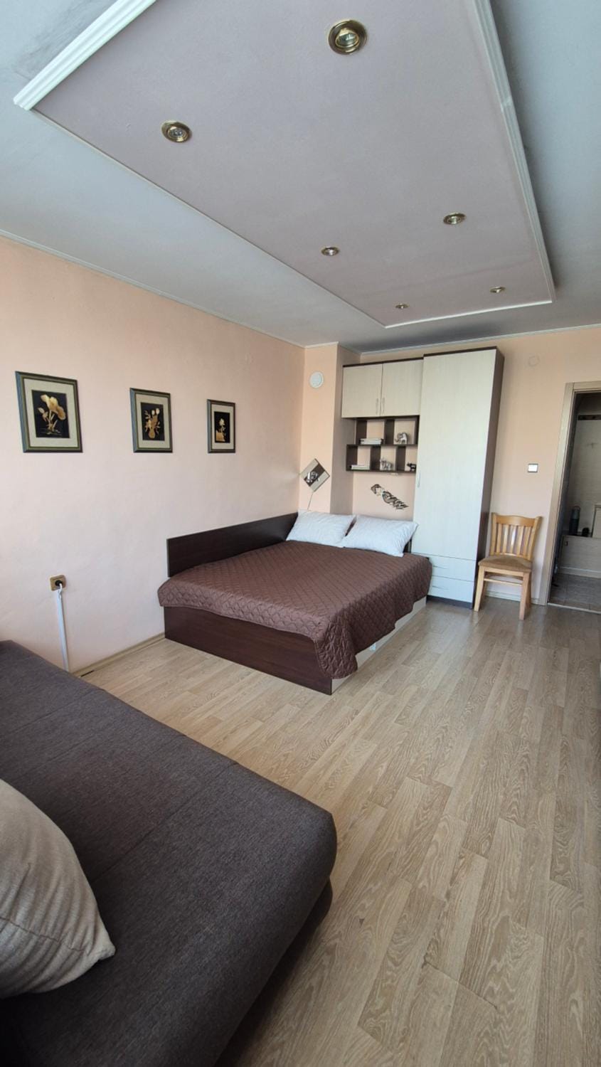 Самостоятелен апартамент на брега на морето Обзор Apartment in Burgas Province