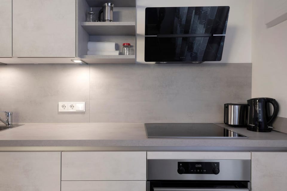 Kitchen or kitchenette, Living room