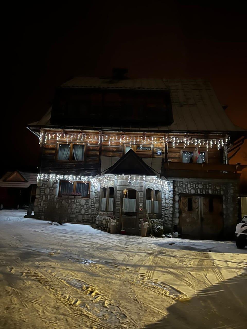Property building, Night