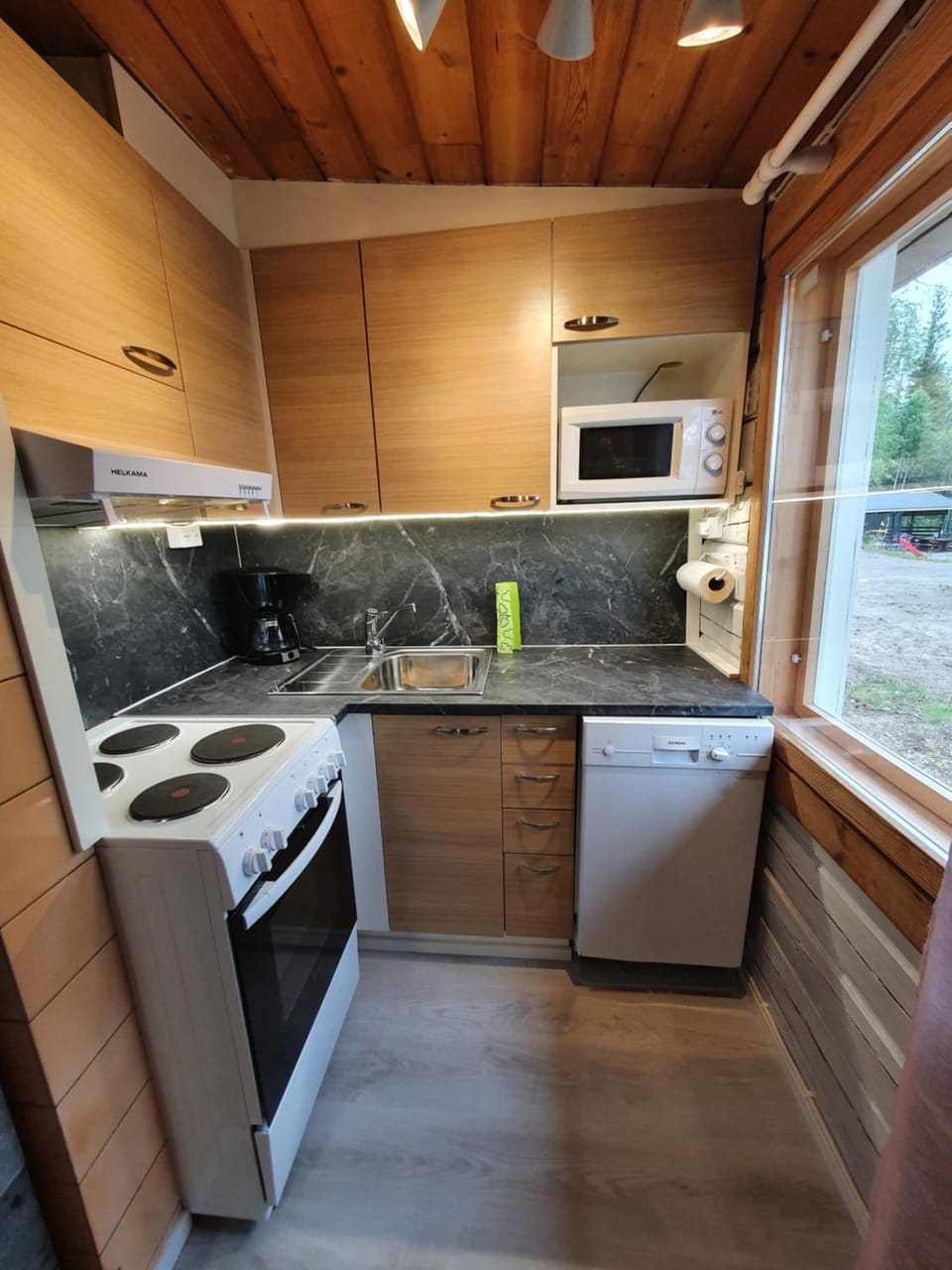Kitchen or kitchenette, dishwasher, minibar, pet friendly, kitchen