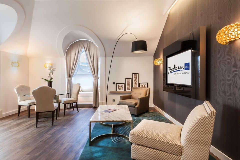 Living room, Photo of the whole room, On site
