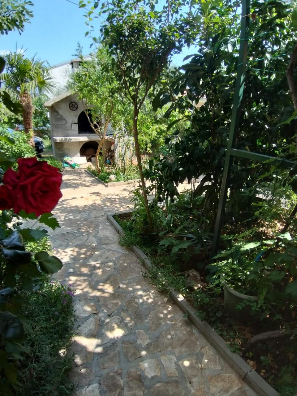 BBQ facilities, Garden