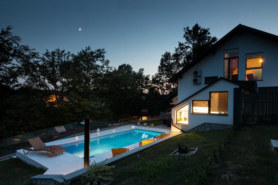 Pool view