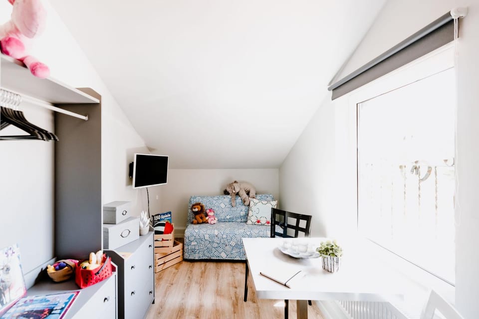 Game Room, children, children