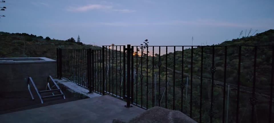 Natural landscape, View (from property/room), Balcony/Terrace
