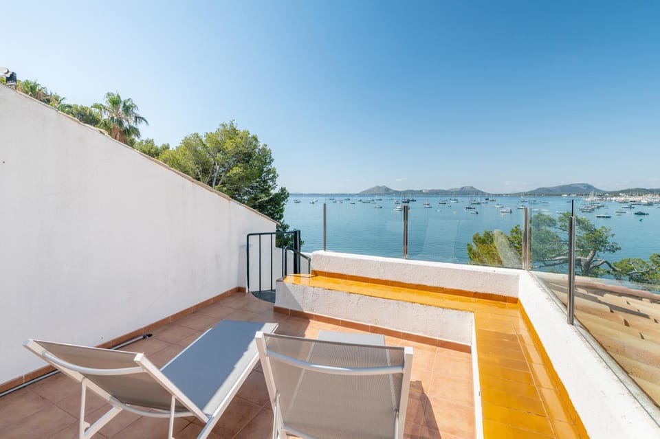Property building, Balcony/Terrace