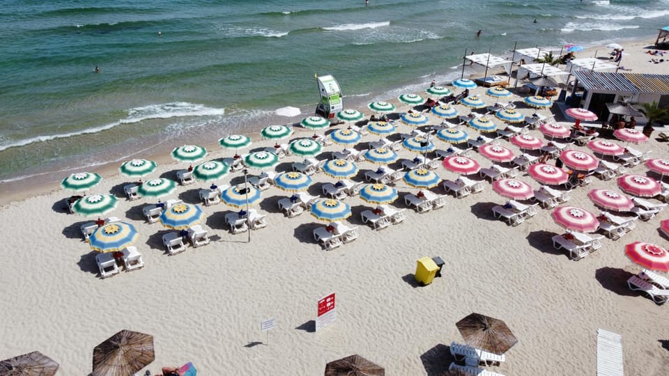 Day, Beach, Sea view, sunbed