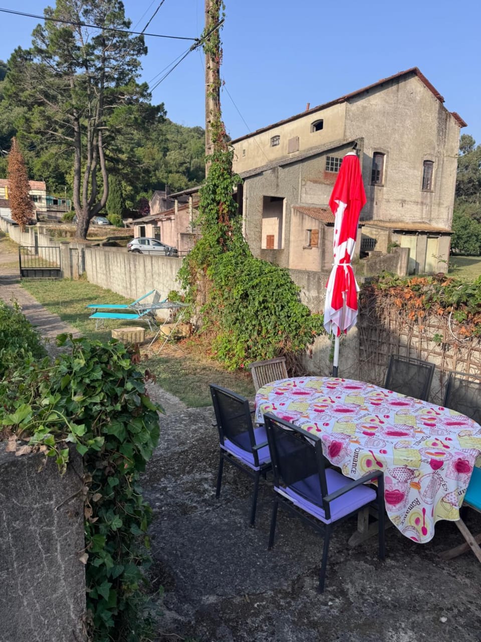 Maison F4 bord de rivière dans un hameau du village de Pruno en Haute Corse Dix min de la plage à Folelli House in Corsica