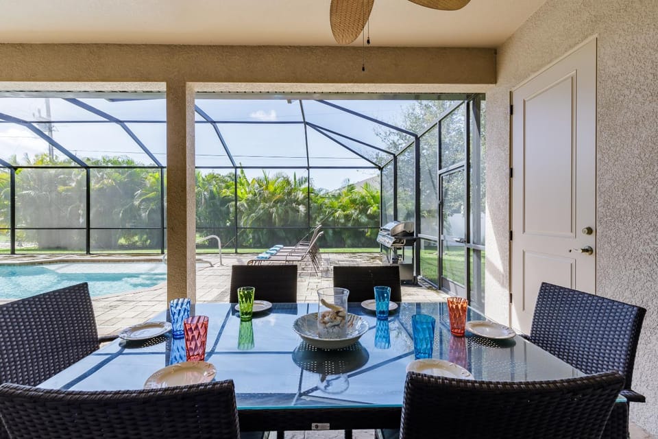 New Vacation Home with Private Heated pool! - Villa Cordia - Roelens Vacations House in Cape Coral