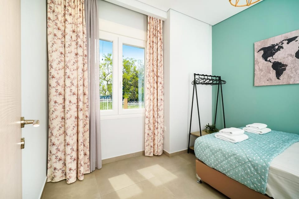 Villa Pines House in Limenaria