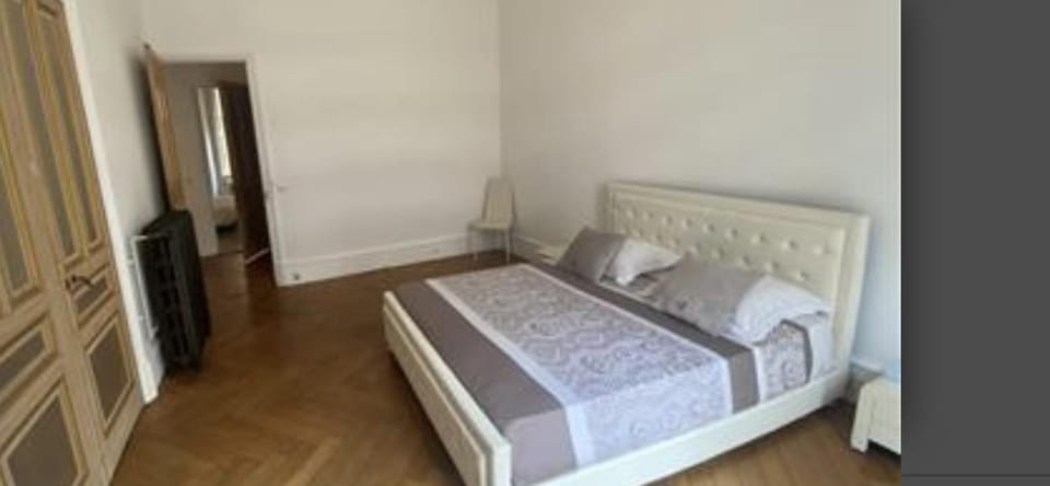 Croisette Palais festival 5 minutes , 170 m2 moderne spacious Apartment in Cannes