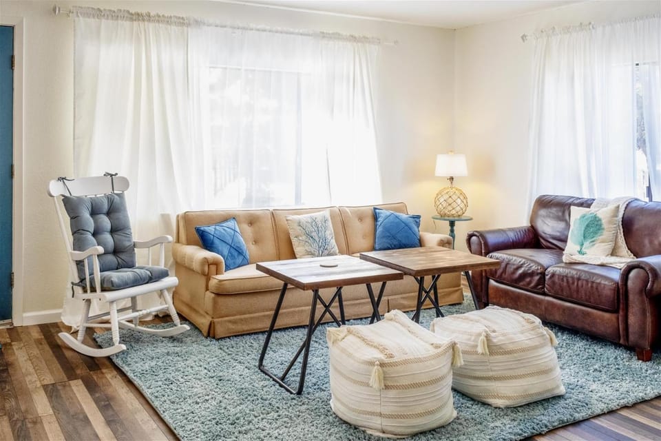 Sea La Vie House in Cleone