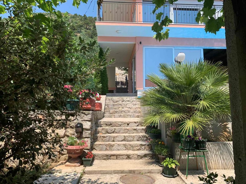 Ostojic lux apartman Apartment in Kotor Municipality