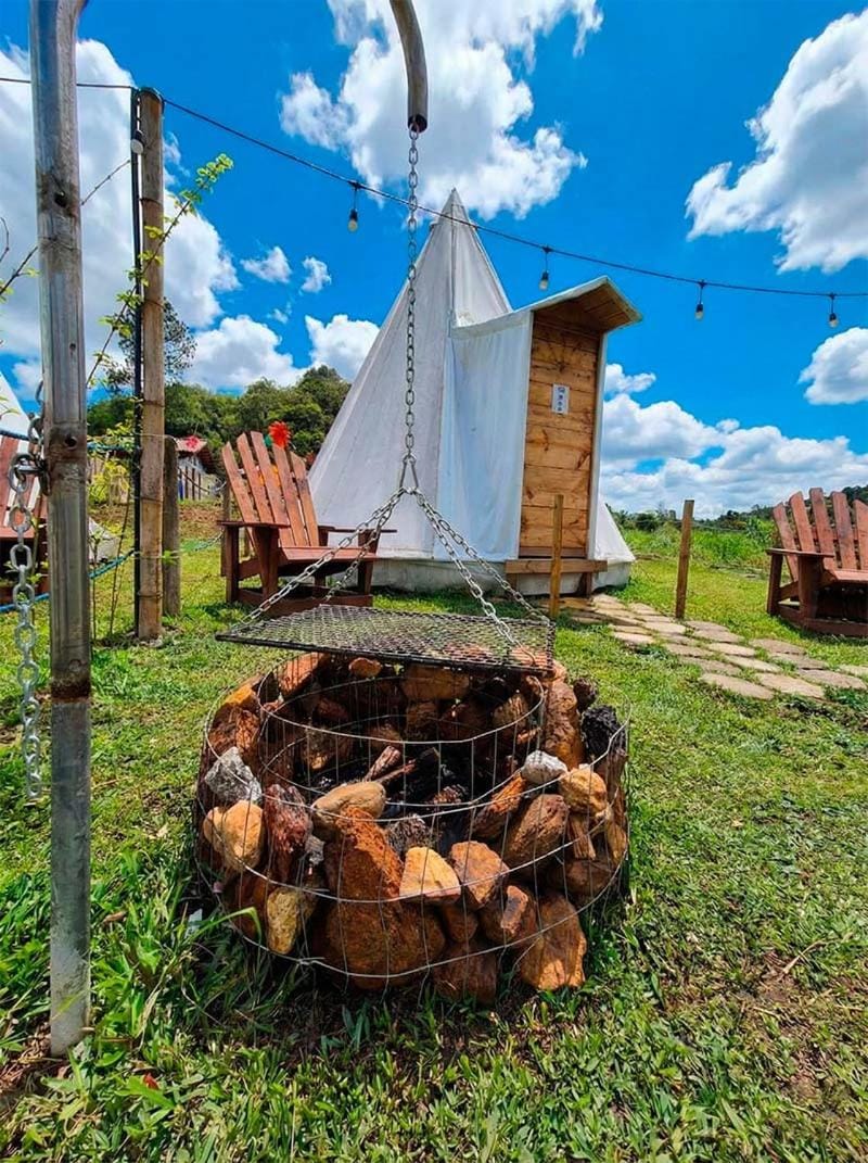 Day, BBQ facilities