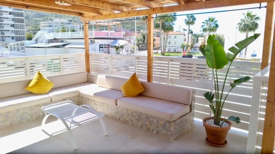 Balcony/Terrace, Living room