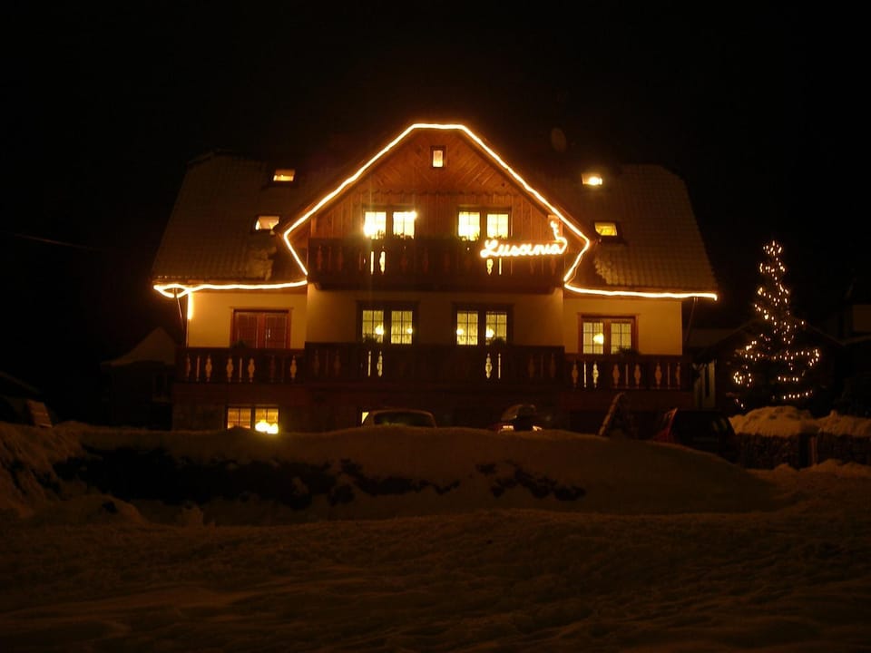 Property building, Winter