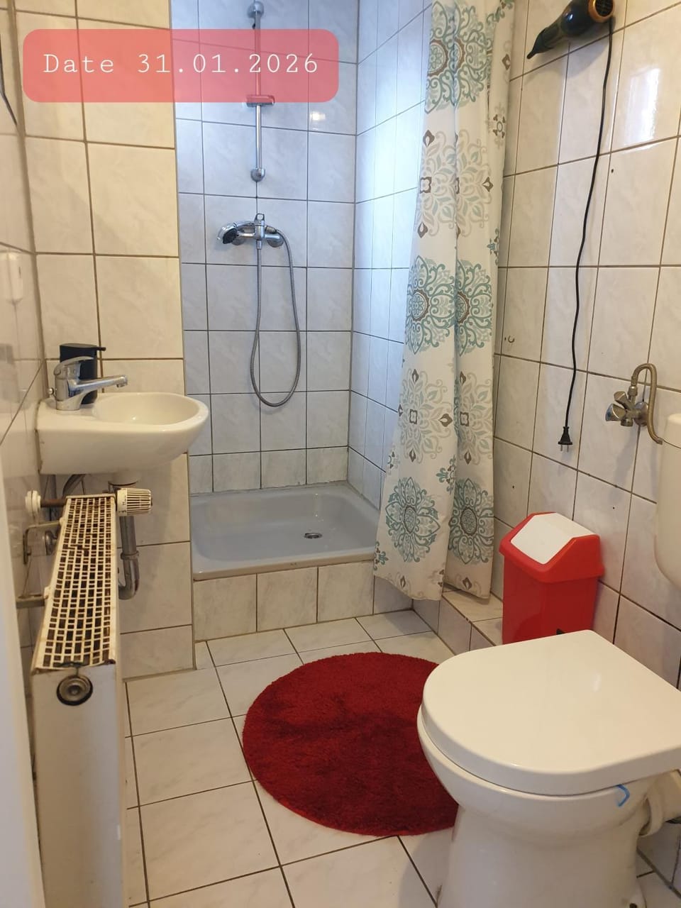 Shower, Toilet, Bathroom