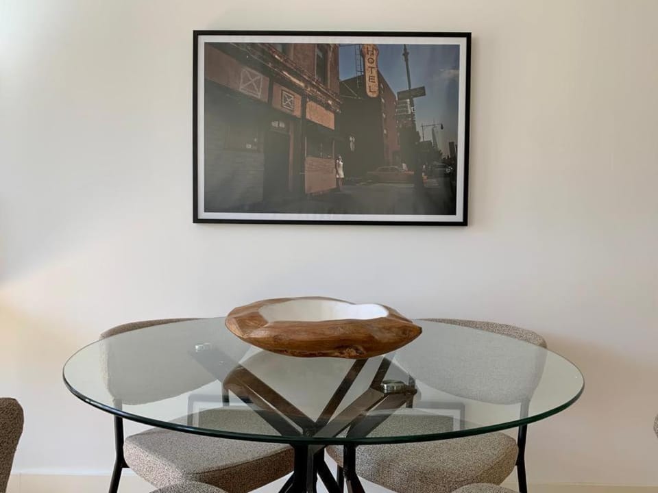 Living room, Decorative detail, Meals