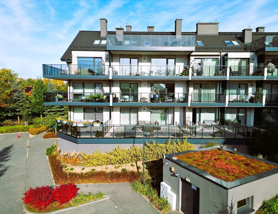 Property building, Balcony/Terrace