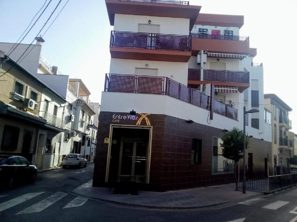 Neighbourhood, Street view, Location