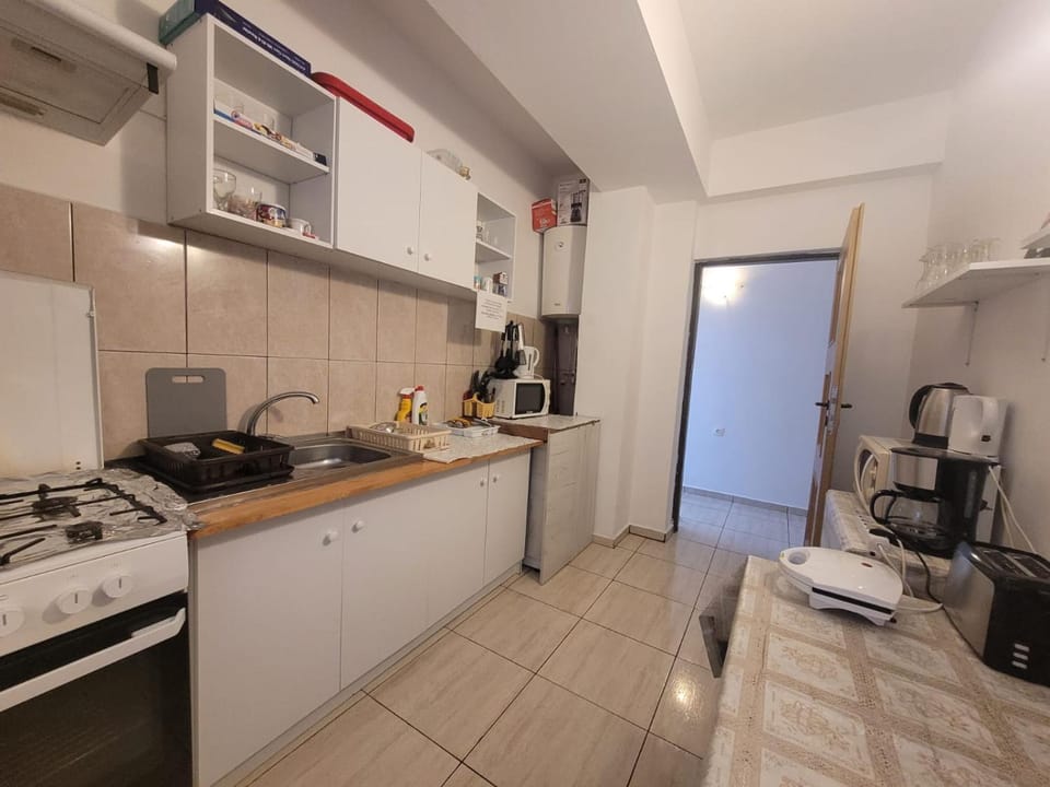 Coffee/tea facilities, Kitchen or kitchenette, Communal kitchen, oven, pet friendly, toaster