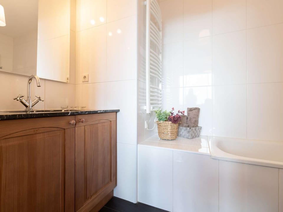 Appartement skis aux pieds avec piscine chauffée et parking - FR-1-296-345 Apartment in Saint-Lary-Soulan